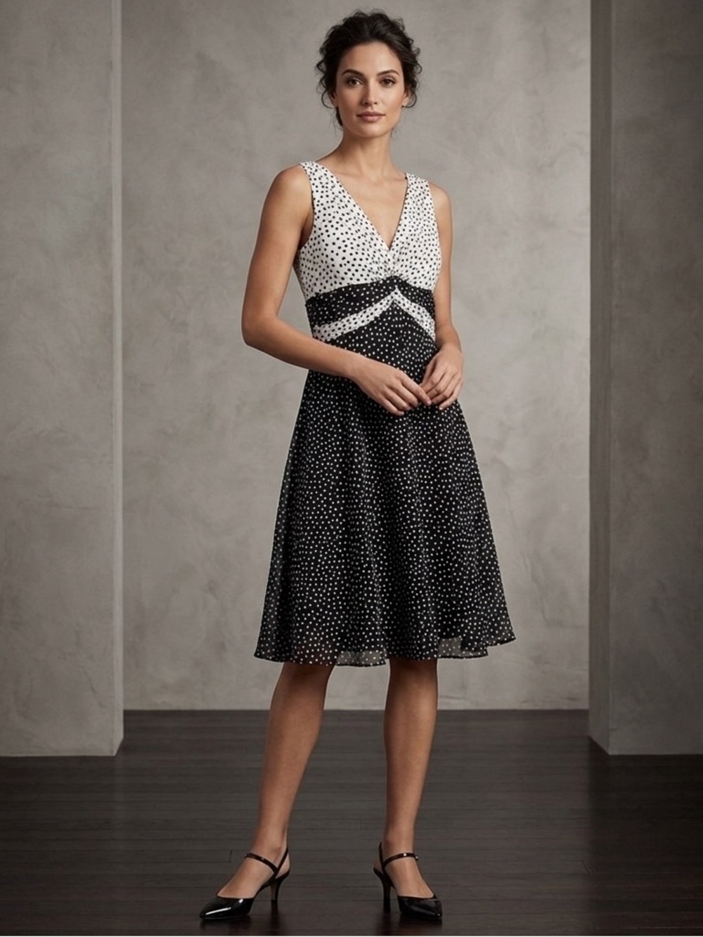 Suzi Chin for Maggy Boutique Black & White polka dot V in front & back Sz 10